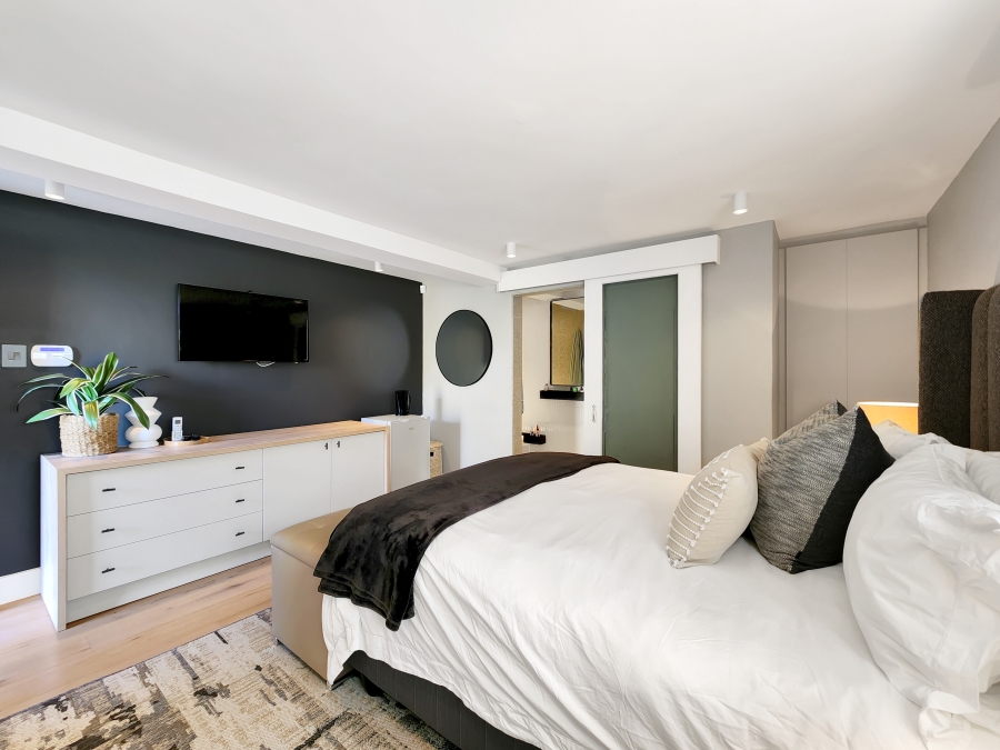 4 Bedroom Property for Sale in Newlands Western Cape
